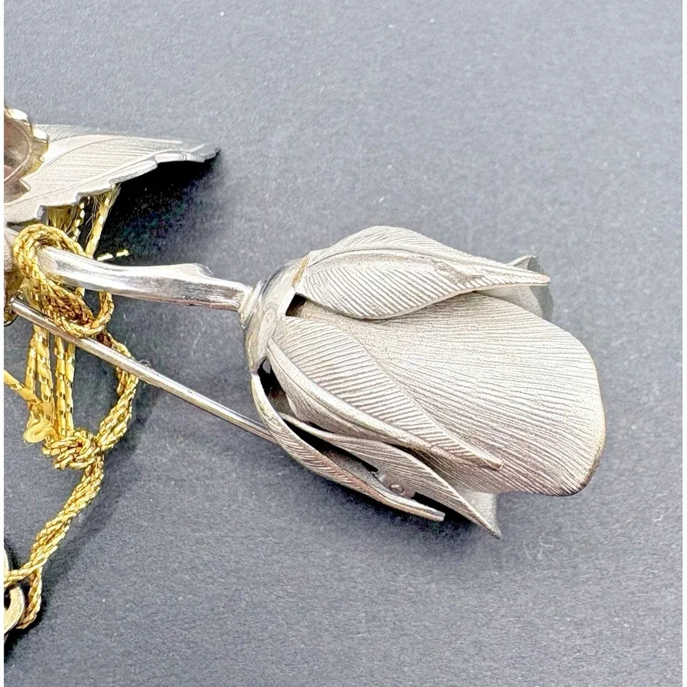 Vintage Giovanni Christmas Rose Brooch Flower 1966 w/ Original Tag Silver Tone